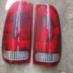 2002 Ford F-250 Super Duty Taillights