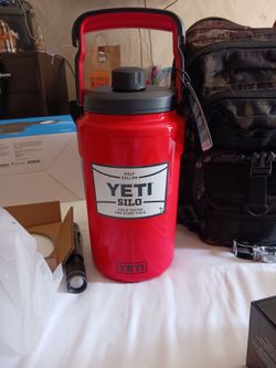 YETI SILO HALF GALLON