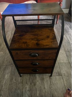 Side stand
