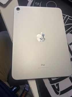 ipad 10th Gen Silver 64gb