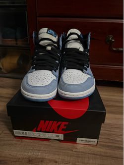Jordan 1 University blue, used, size 9