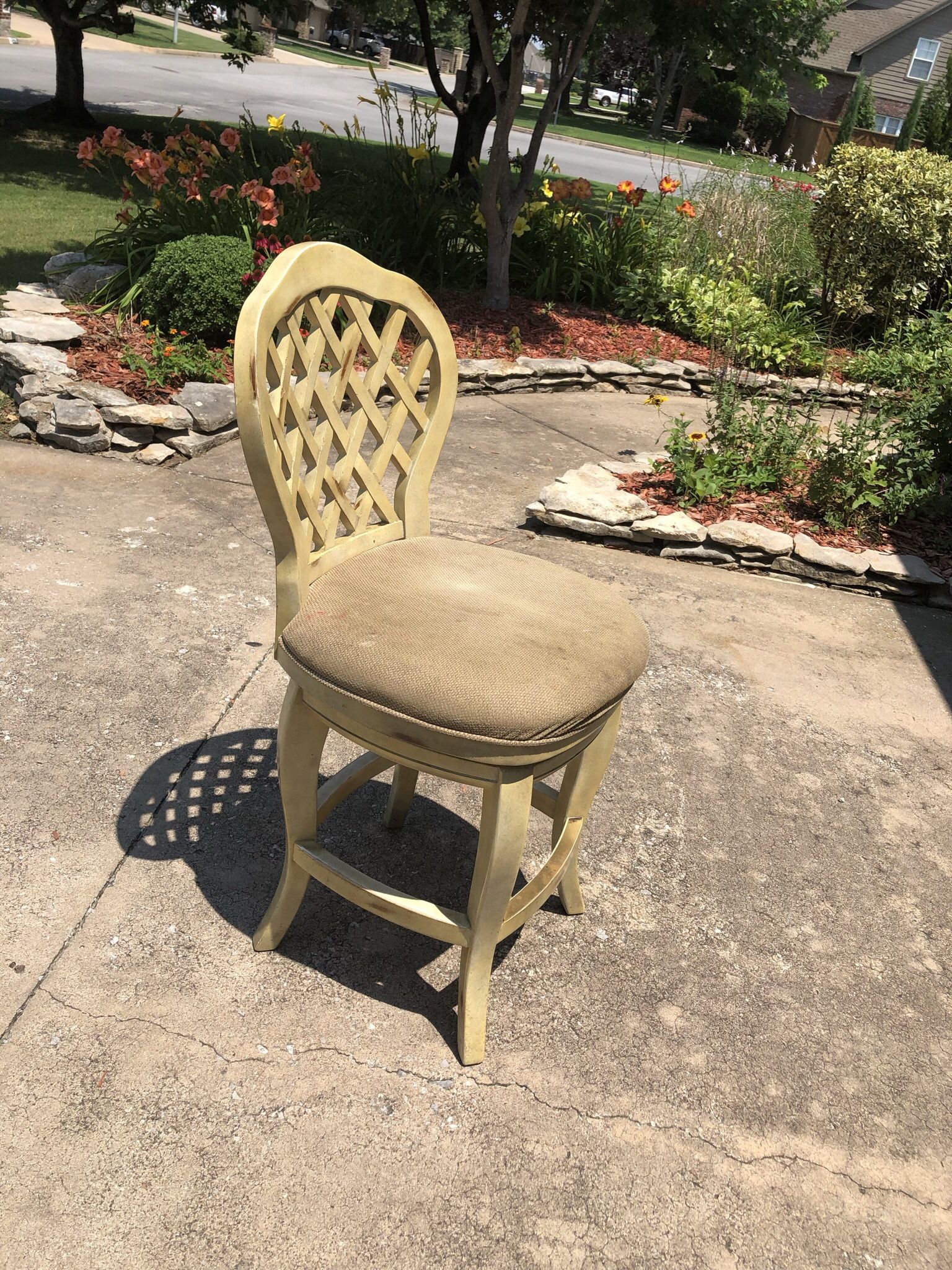 Swivel Bar And Counter Stool
