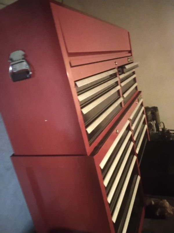 Gabinete De Herramientas Craftsman Con Ruedas