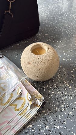 Round candle