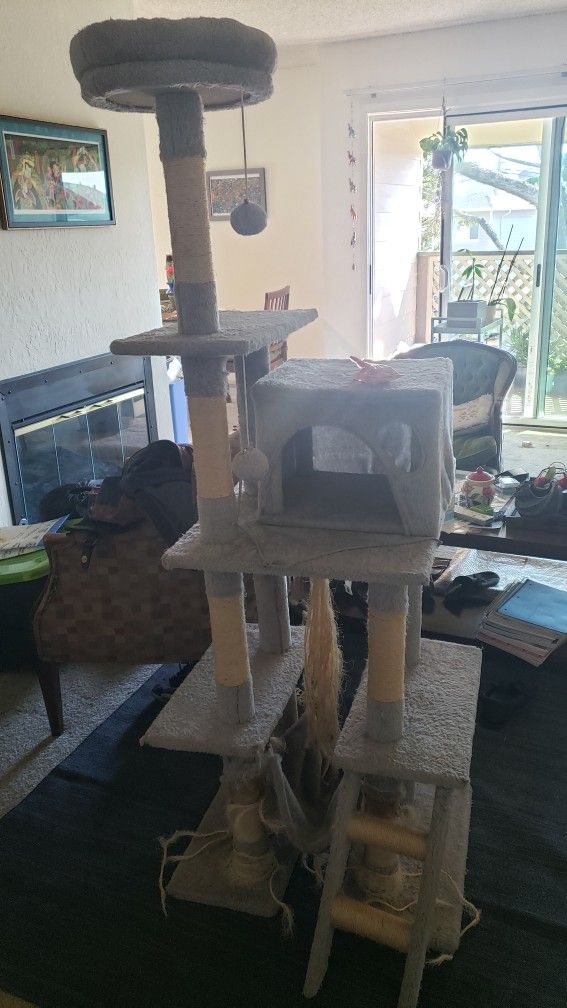 Cat Tree