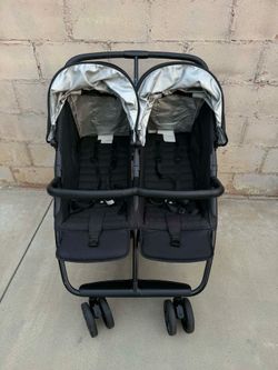 Zoe v1 double stroller