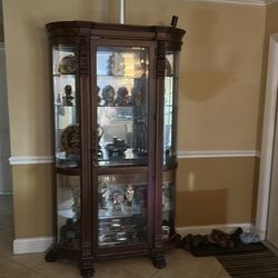 Pulaski Foxcroft Curved End Curio Cabinet