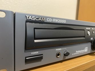 TASCAM CD RW 2000 Professional CD Recorder