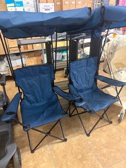 Lawn chairs with shade