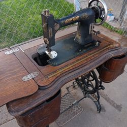 Old Singer