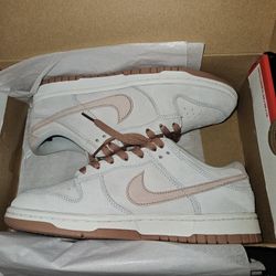 Mens Size 7.5   Nike Dunk Low  Fossil Rose