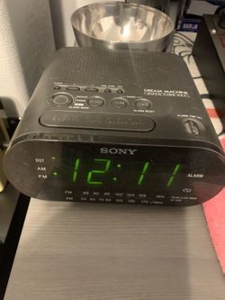 Sony AM FM Radio Alarm Clock