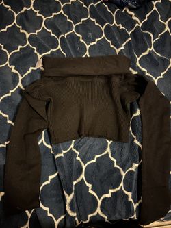 Off Shoulder Long Sleeve Black Top Size Small New