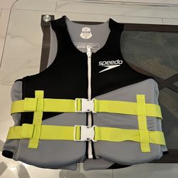 Speedo Adult Life Jacket, Size: M/L