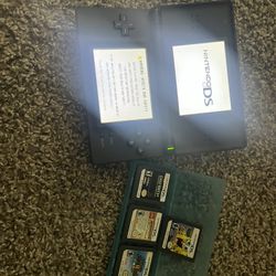 Nintendo Ds Blue With Game Case And 5 Games 
