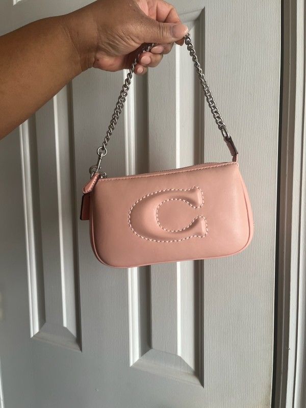 NWT COACH PUFFY NOLITA 19