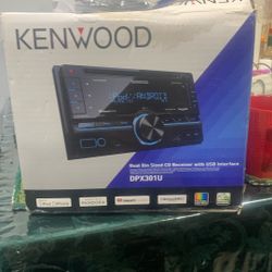 Kenwood Car Radio 