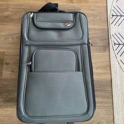 American Tourister Carry On Suitcase 