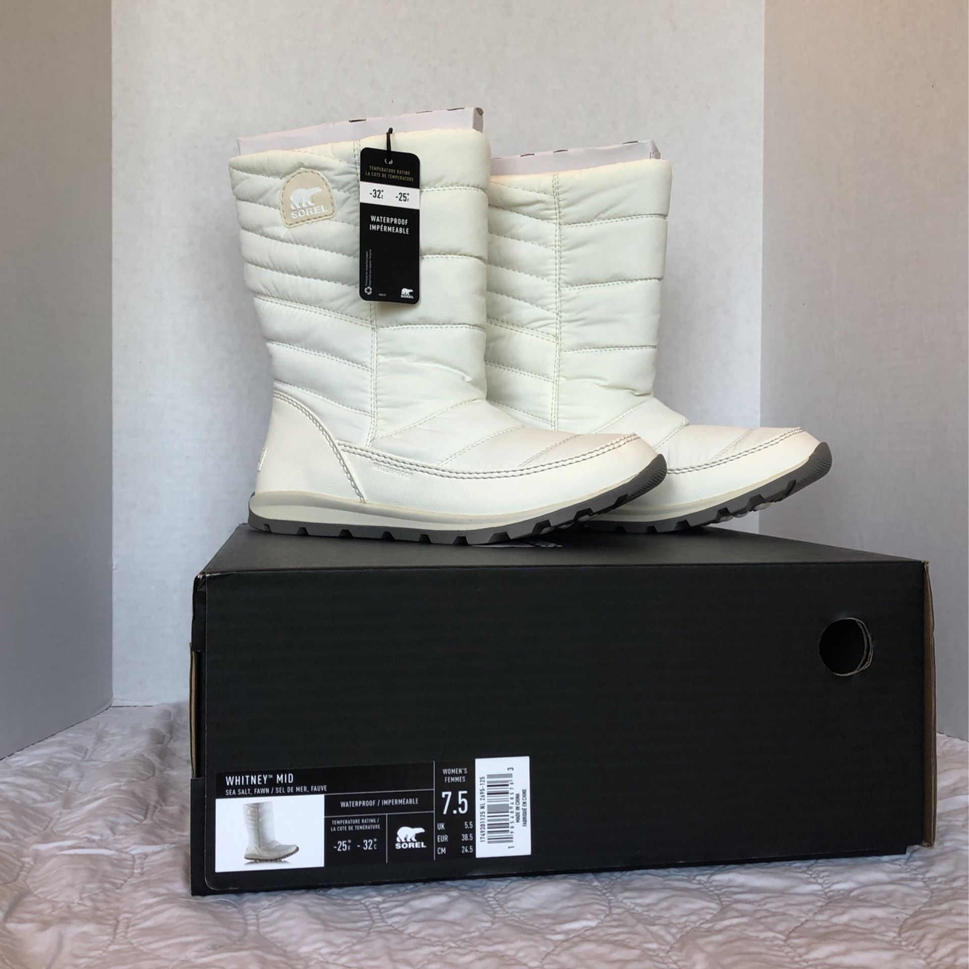 Women’s Waterproof Boots