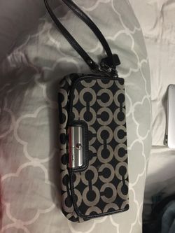 Authentic Coach large wristlet