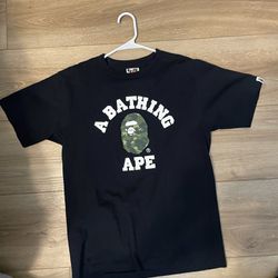 Bathing Ape Shirts Size Medium