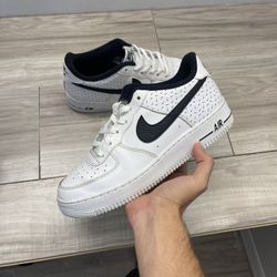 Nike Airforce Size 7y