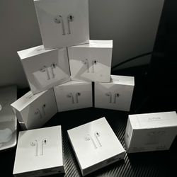 Apple AirPods 2nd Generation 