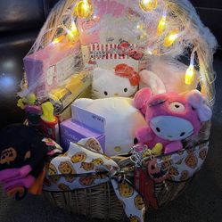 Hello Kitty Spooky Baskets
