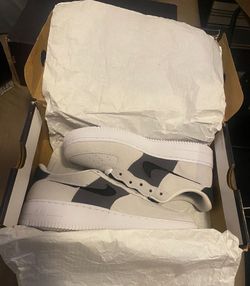 Nike Air Force 1 size 7