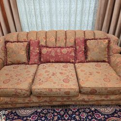 Floral 3-Seat Sofa with Decorative Pillows