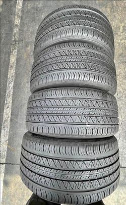 255/45/19 Continental vendo un set de llantas usadas excelente condiciones de vida las 4 ✅🤩I am selling a set of used tires, all 4 in excellent livin