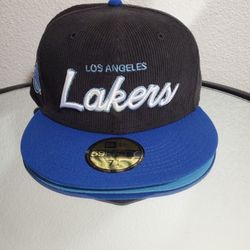 BRAND NEW LOS ANGELES LAKERS FITTED CORDUROY 