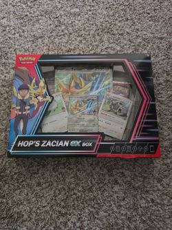 Pokémon TCG: Hop’s Zacian ex Box