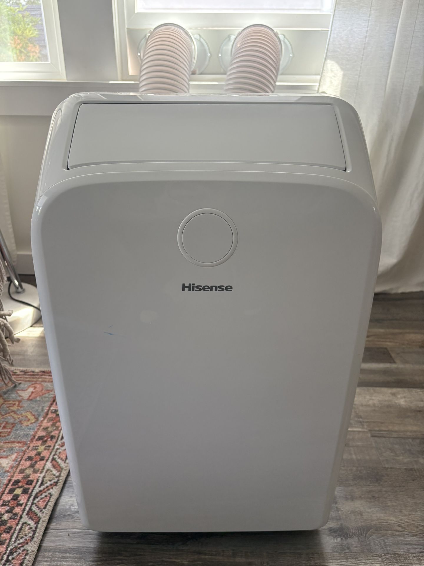 Air Conditioner - Portable Unit - Hisense