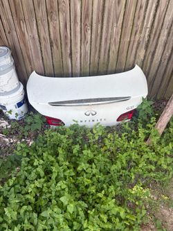 Infiniti trunk g37
