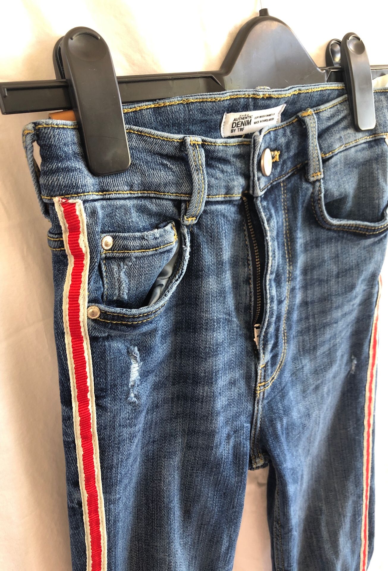 Lot of 5 Zara Denim Jeans. 4 size 34, 1 size 32