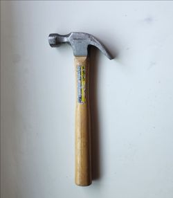 WorkForce 16oz Bamboo Wood Hammer approx. 450g head, Solid forged steel head and eco-friendly FSC certified bamboo handle