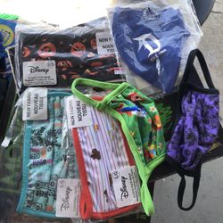 Disneyland Park Masks 6 NEW