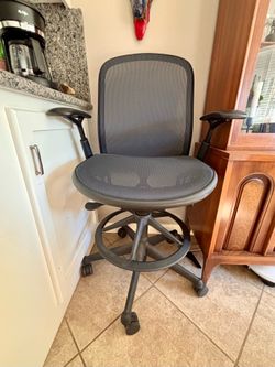Knoll Ergonomic Mesh Drafting / Office Chair – $100 OBO