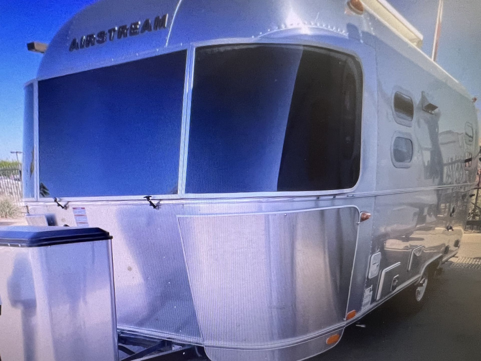 2019 FLYING CLOUD 19CB