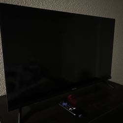 Hisense 32” Class H4 Series HD Roku Smart Tv