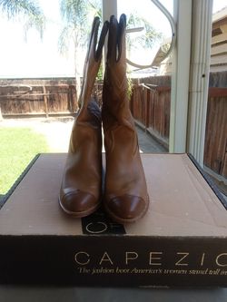 CAPEZIO vintage women's leather boots