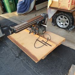 Radio alarm saw