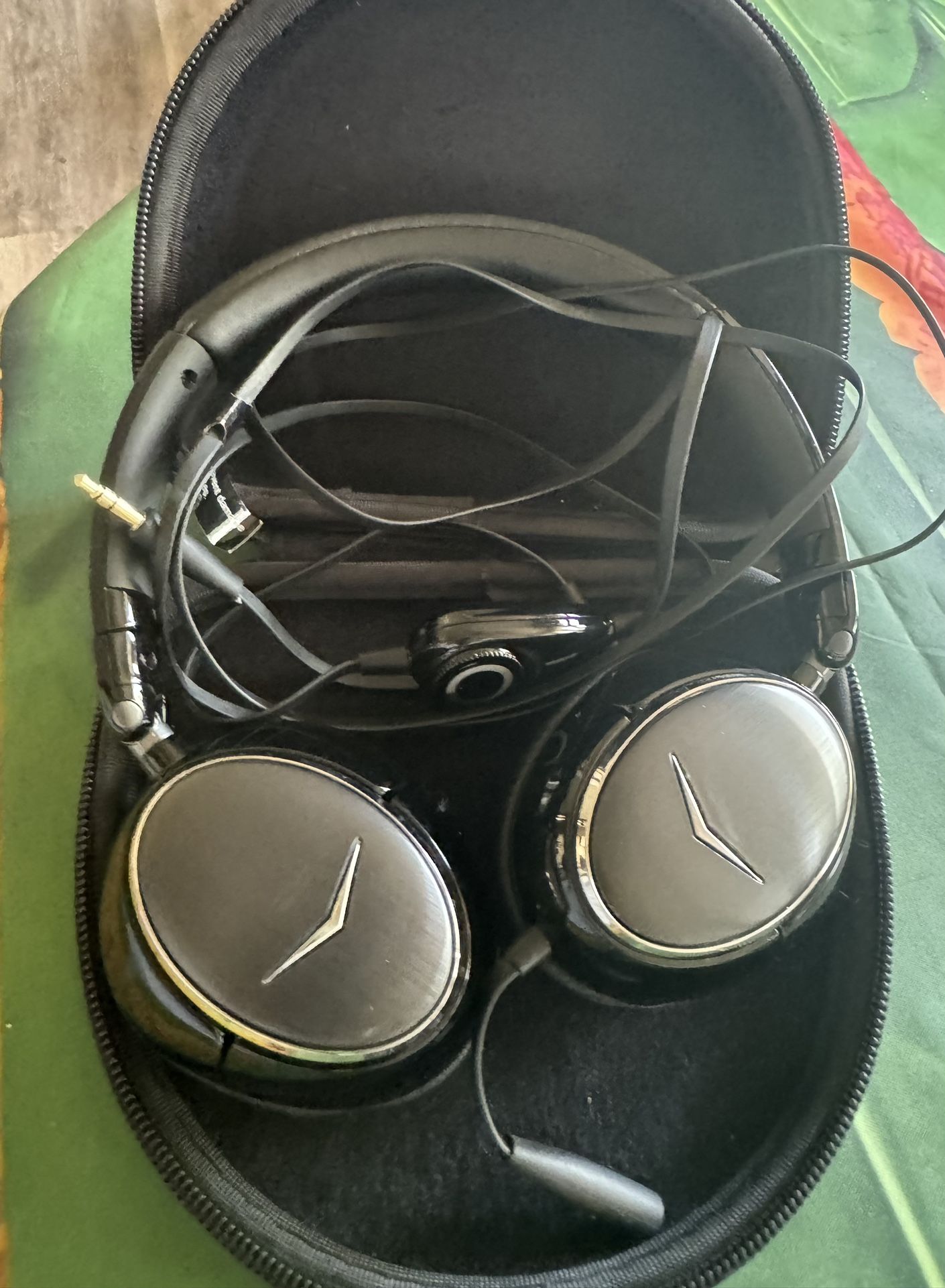 Klipsch Image One Headphones Black With Case And Attachments