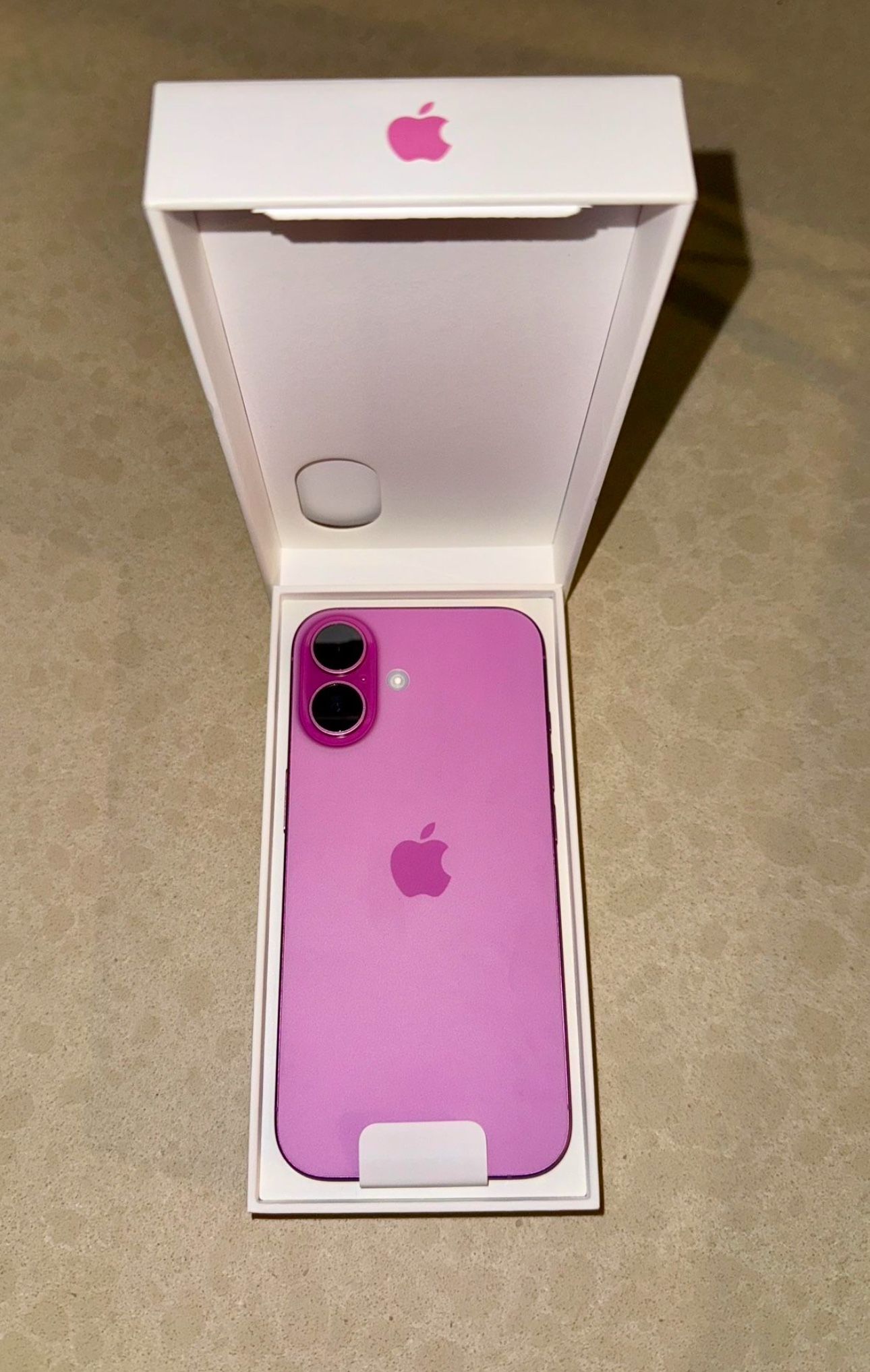 iPhone 16 Unlocked