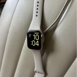 Appl Watch SE 2nd Gen 