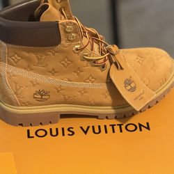 Louis Vuitton Tim’s Size 11