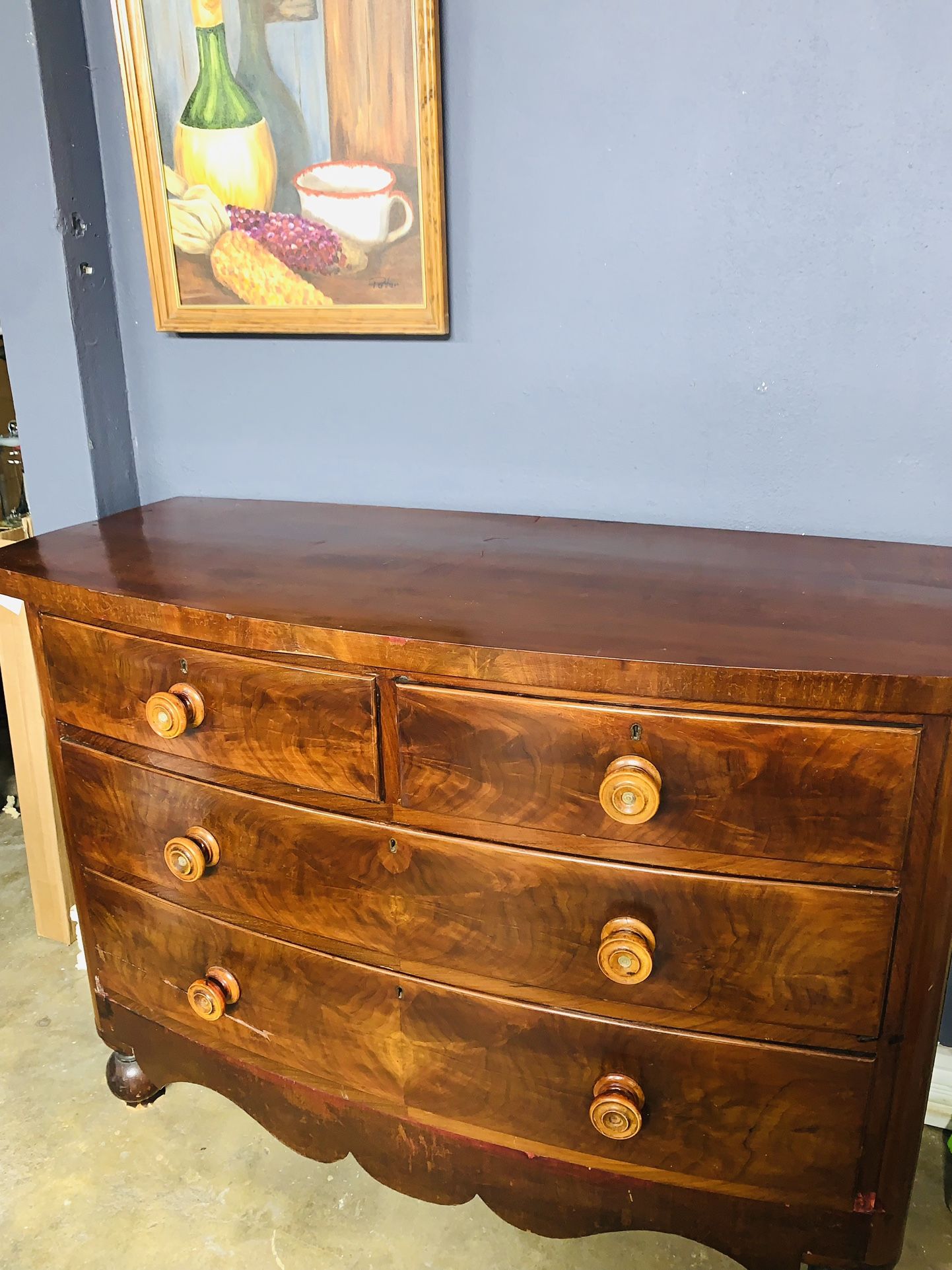 Antique Engine Dresser