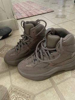 Yeezy boots season 7