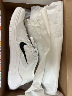 Nike Free Runs Size 9.5 